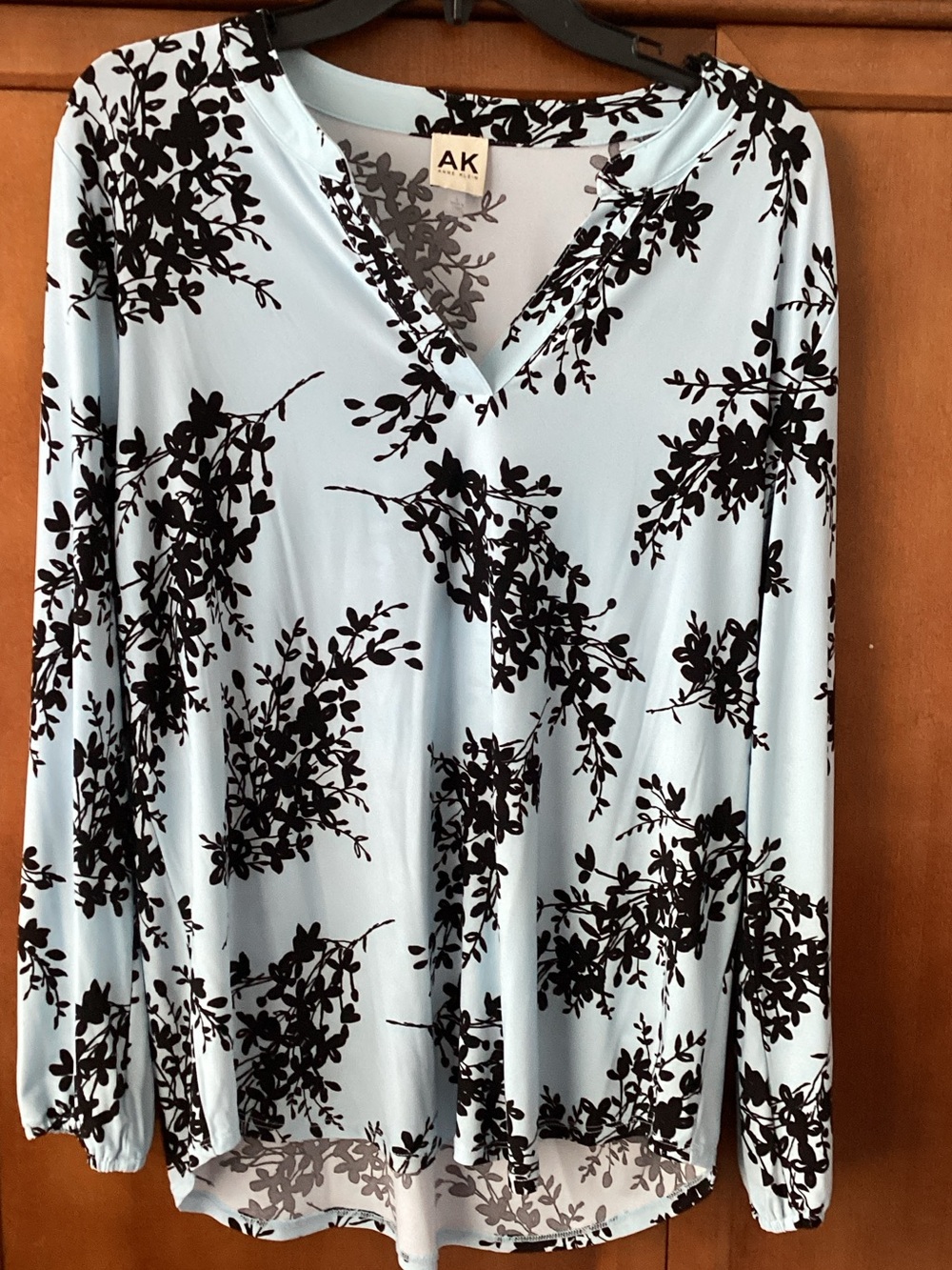 Anne Klein Floral-Print Light Blue V-Neck Long Sleeve Blouse